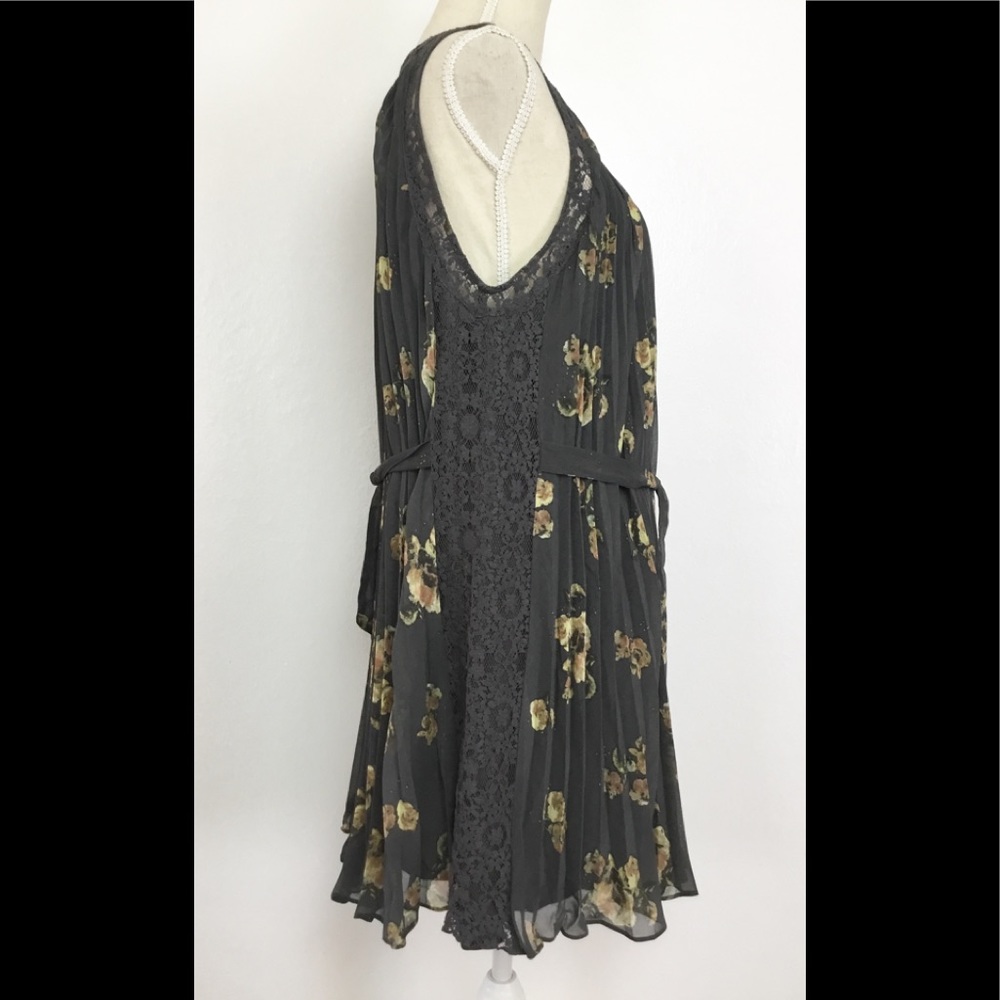 Free People Pleated Tent Dress Floral - Picture 5 of 7